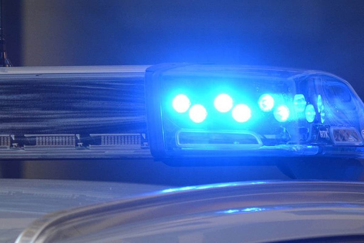 Stralsund – Öffentlichkeitsfahndung nach einem VW Transporter und einem 4-jährigen Jungen