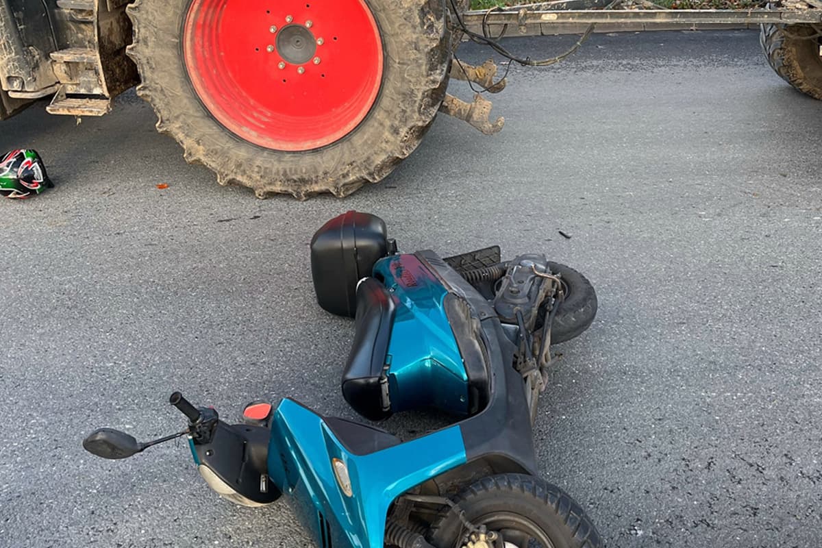 Soest NW – Motorradfahrer stürzt bei Überholmanöver