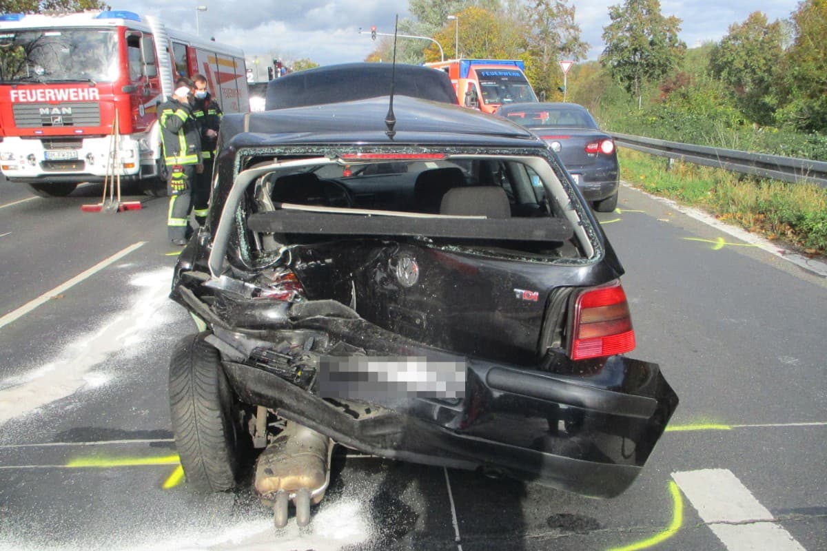 Bergheim -  Folgenschwerer Auffahrunfall mit mehreren Verletzten